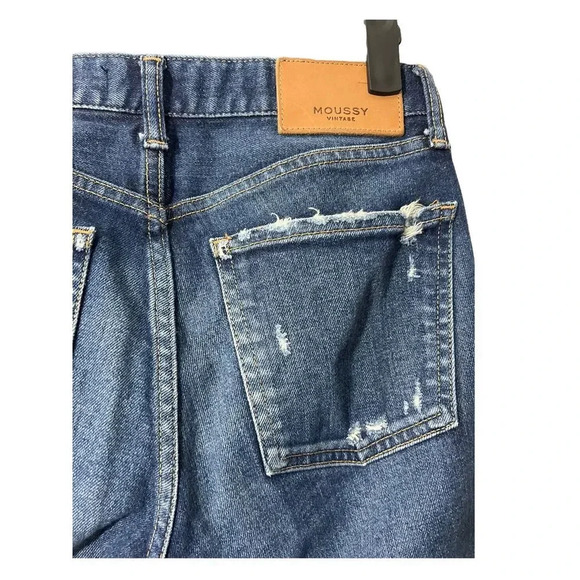 MOUSSY VINTAGE Isko Comfort Ivey Distressed Jeans - Picture 6 of 10